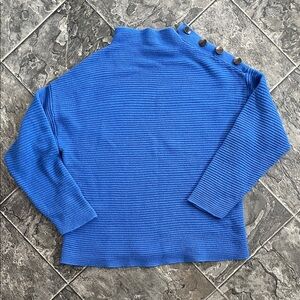 A MTL 1980 Bright Royal Blue Ribbed Button-Shoulder Coastal Old Money Sweater